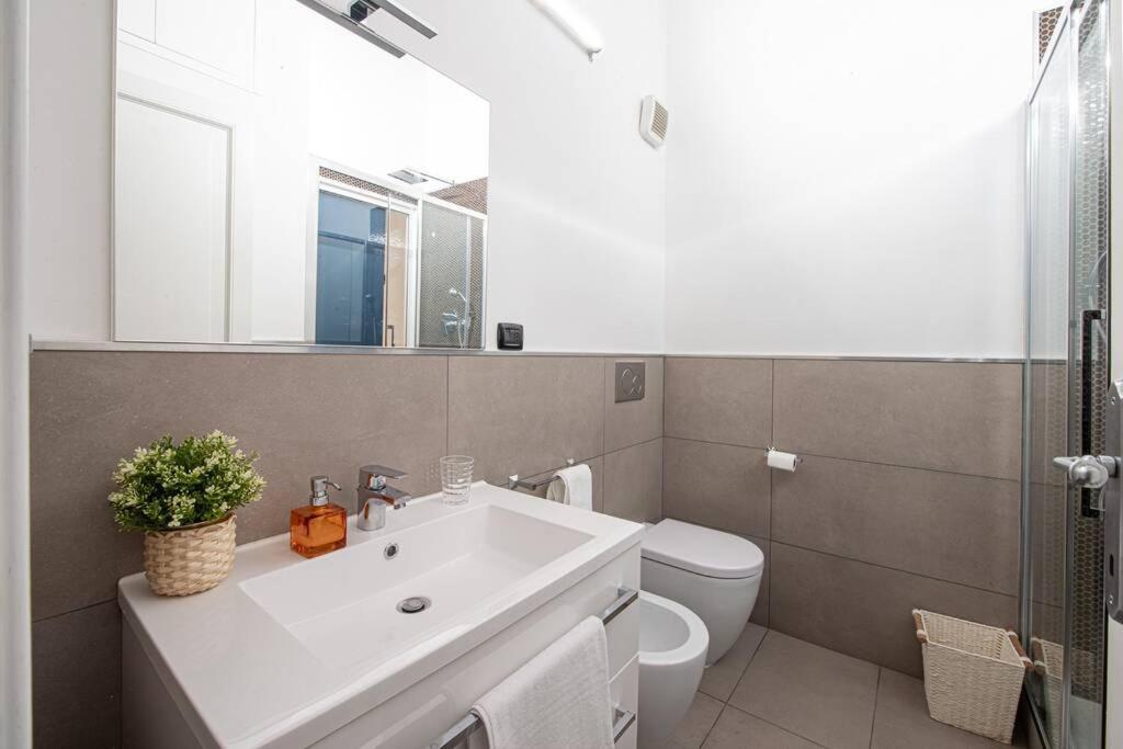 Chiara'S Place At Pantheon - Your Apt In 罗马 外观 照片